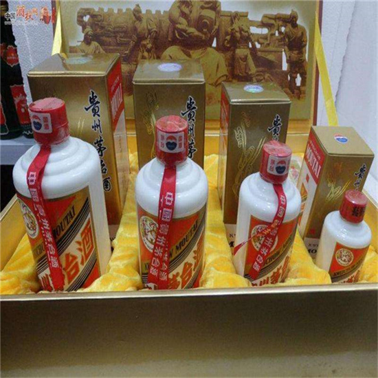 贵德青岛即墨30年茅台酒回收多少钱哪里回收(附近上门回收茅台酒）?